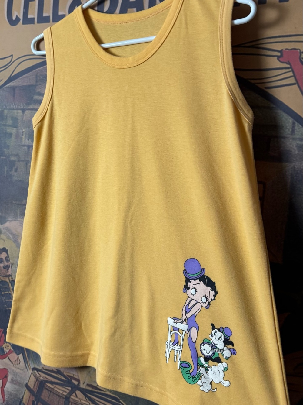 Betty Boop Vintage Puff Print Graphic Tank Top